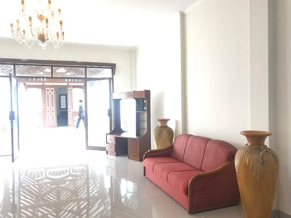 Джакарта: OYO 92468 Roemah Djatinegara