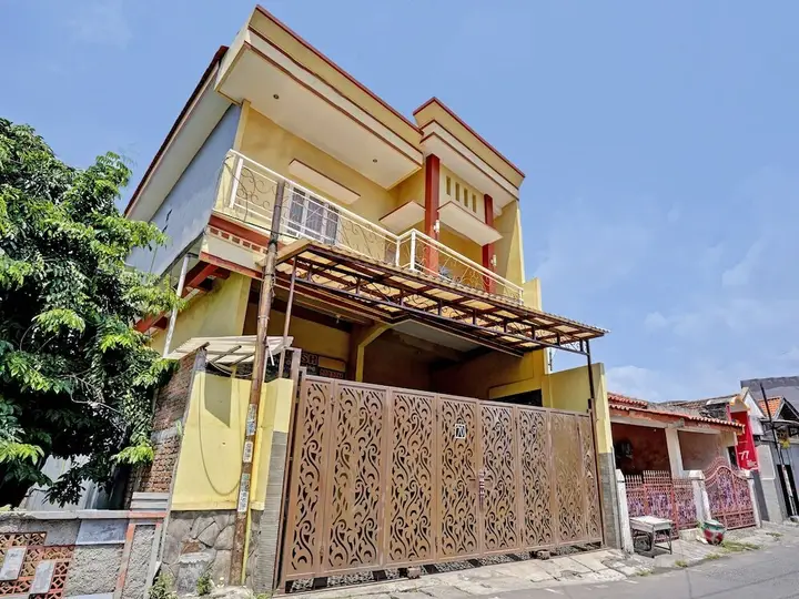 Сурабая: SPOT ON 91892 Raffa Residence Syariah