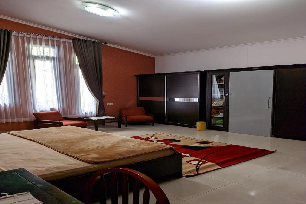 Паромпонг: Dewi House Pondok Hijau Parongpong Bandung 1
