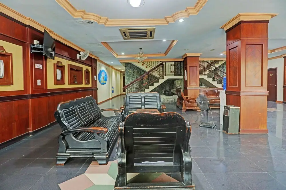 Батам: OYO 92402 City View Hotel