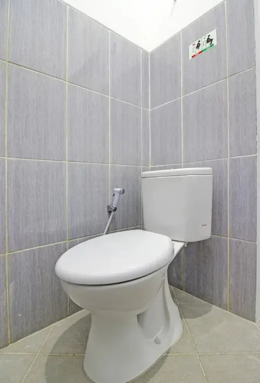 Парангтритис: Super OYO Collection O 92363 Kp Inn
