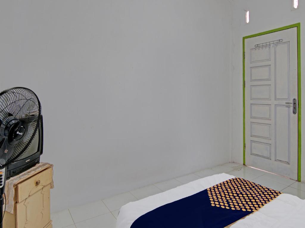 Пеканбару: SPOT ON 92449 Libersa Homestay Syariah