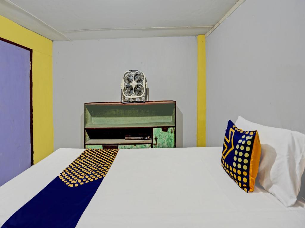 Сурабая: SPOT ON 92461 Aini Syariah Homestay