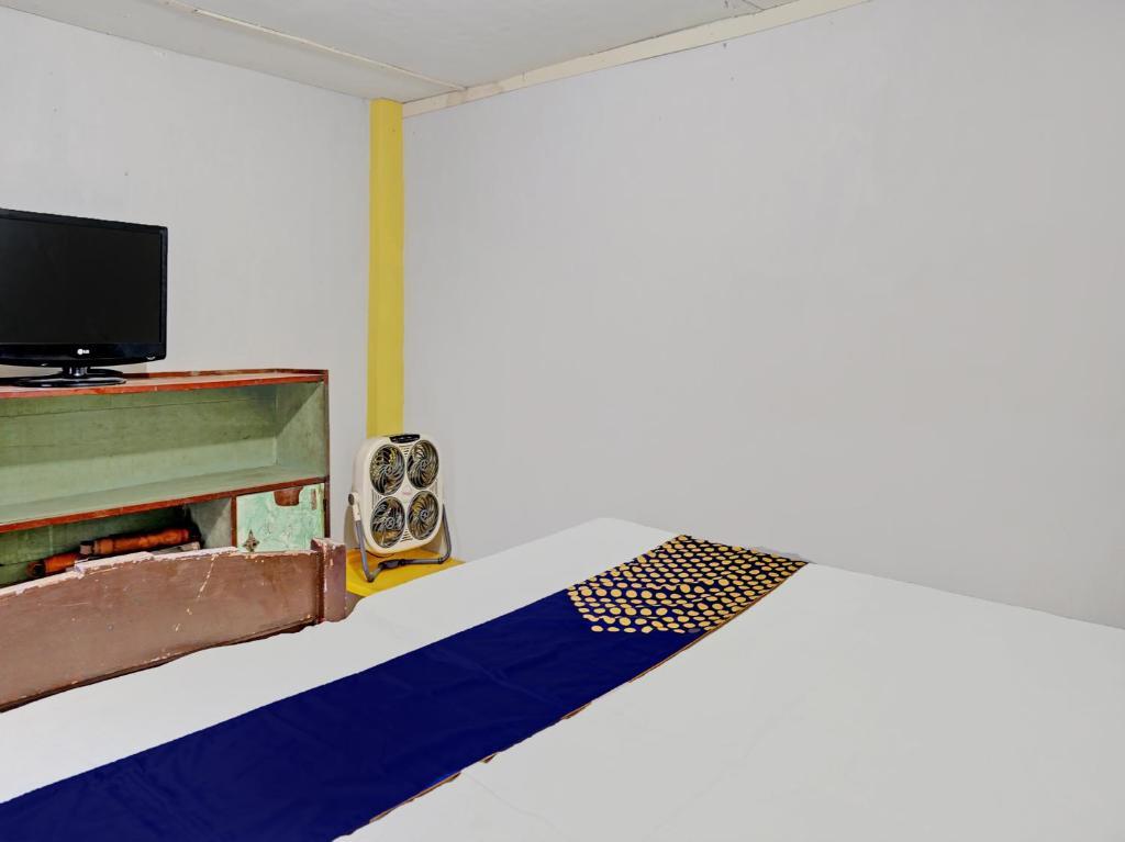 Сурабая: SPOT ON 92461 Aini Syariah Homestay