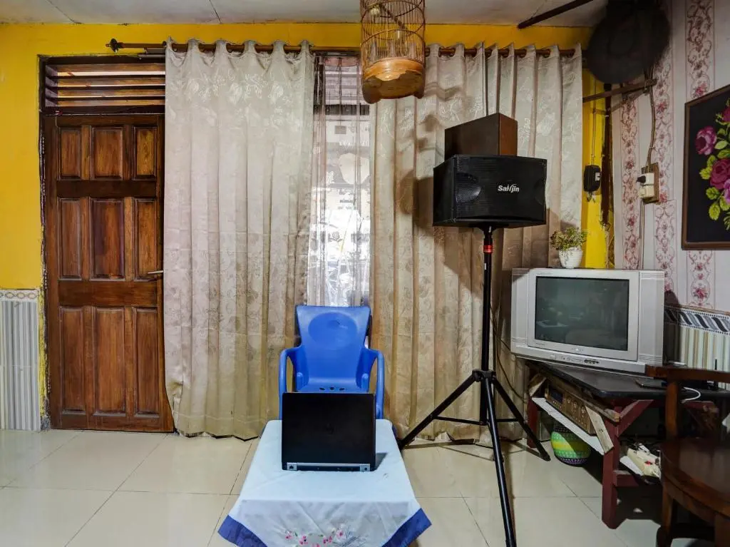 Сурабая: SPOT ON 92461 Aini Syariah Homestay