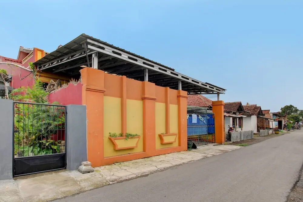 Кедири: OYO 92123 Chikam House Syariah