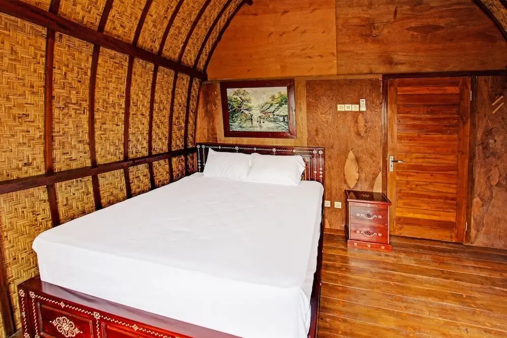 Сеи Пинанг: Capital O 91837 Villa Bukit Leddu