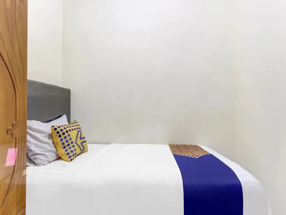 Семаранг: OYO Life 91374 Asia Stay Semarang Syariah