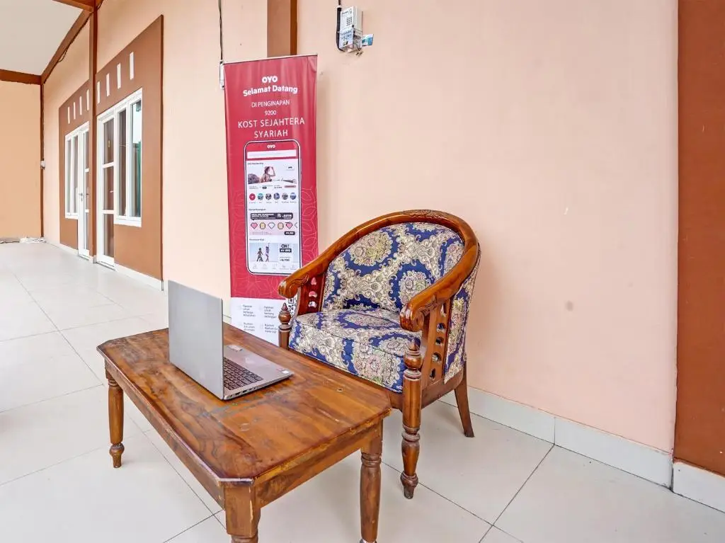 Сидоарджо: OYO 92006 Kost Sejahtera Syariah