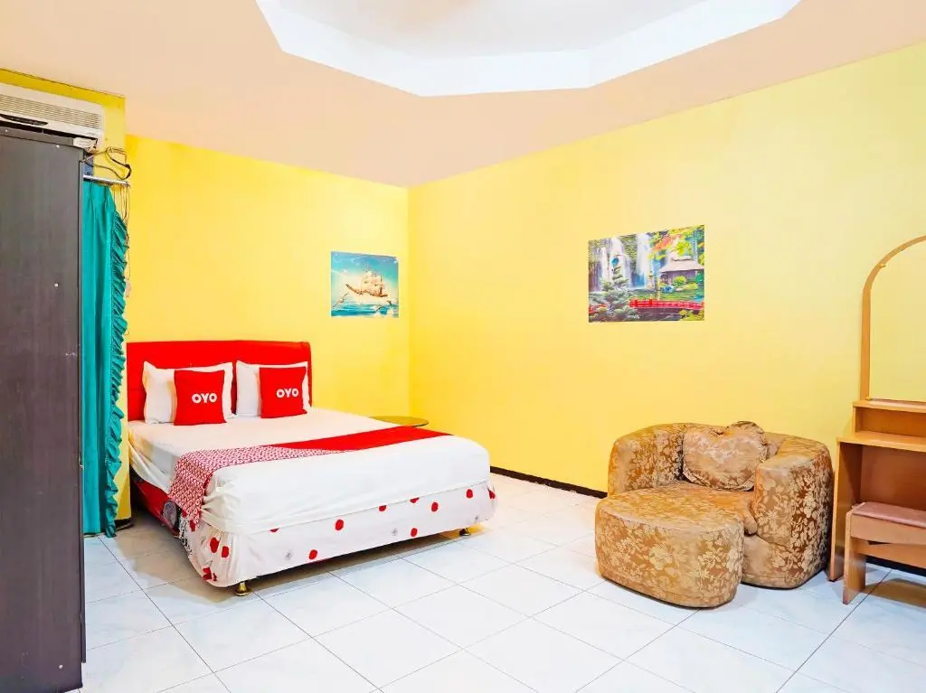 Сурабая: OYO 91558 Y 5417 Homestay Syariah