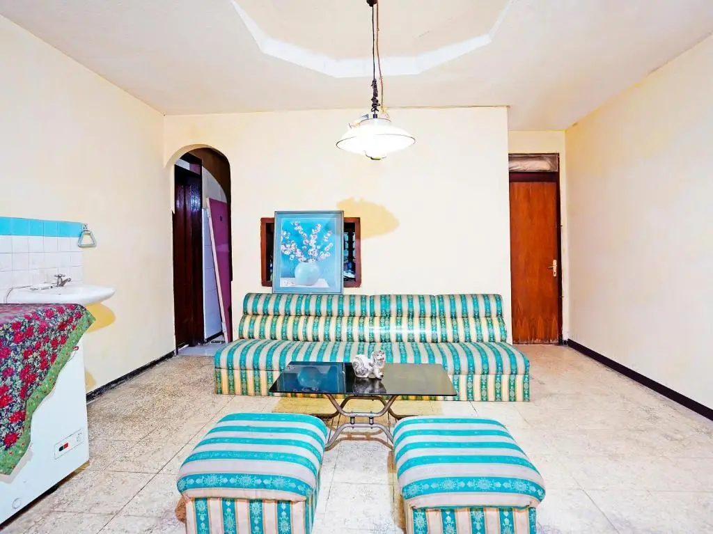 Сурабая: OYO 91558 Y 5417 Homestay Syariah