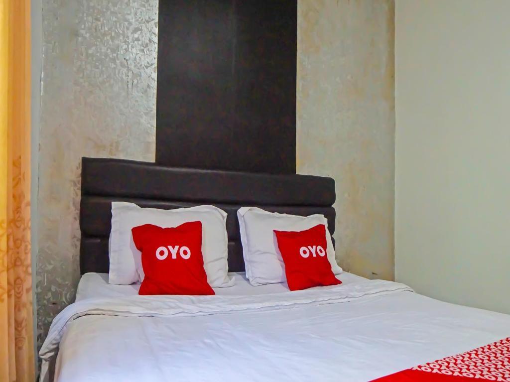 Петумбак: OYO 91976 Abadi Hotel