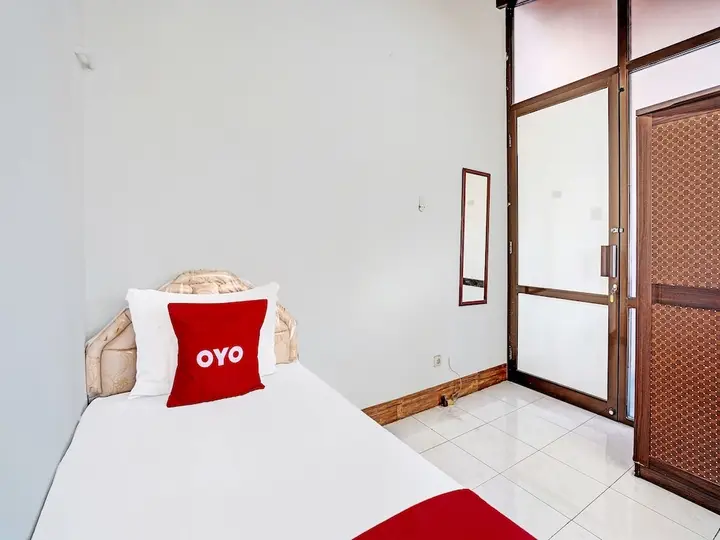 Сурабая: OYO 91846 Ms Rini Homestay Syariah