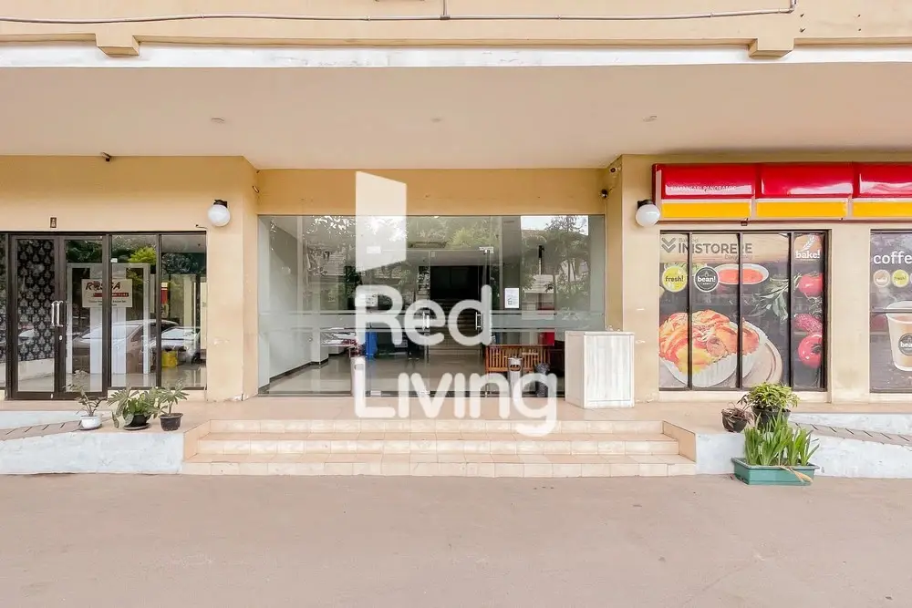 Бандунг: RedLiving Apartemen Tamansari Panoramic - Anwar Rental