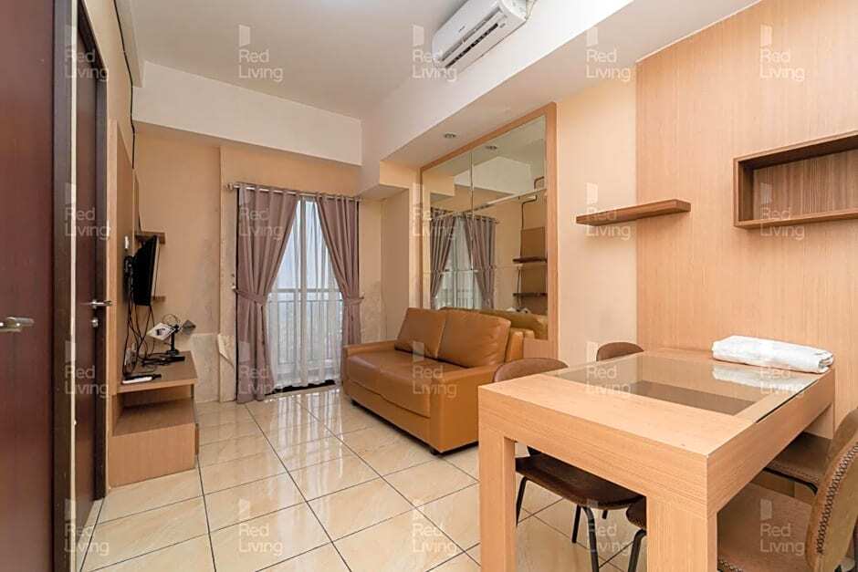 Бандунг: RedLiving Apartemen Tamansari Panoramic - Rasya Room with Netflix