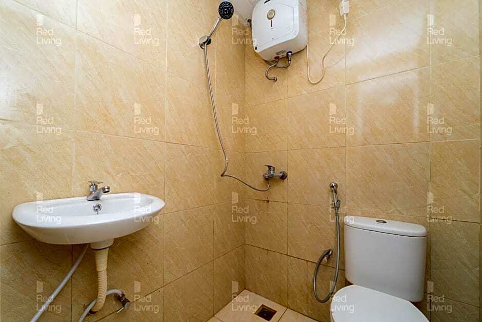 Бандунг: RedLiving Apartemen Tamansari Panoramic - Rasya Room with Netflix