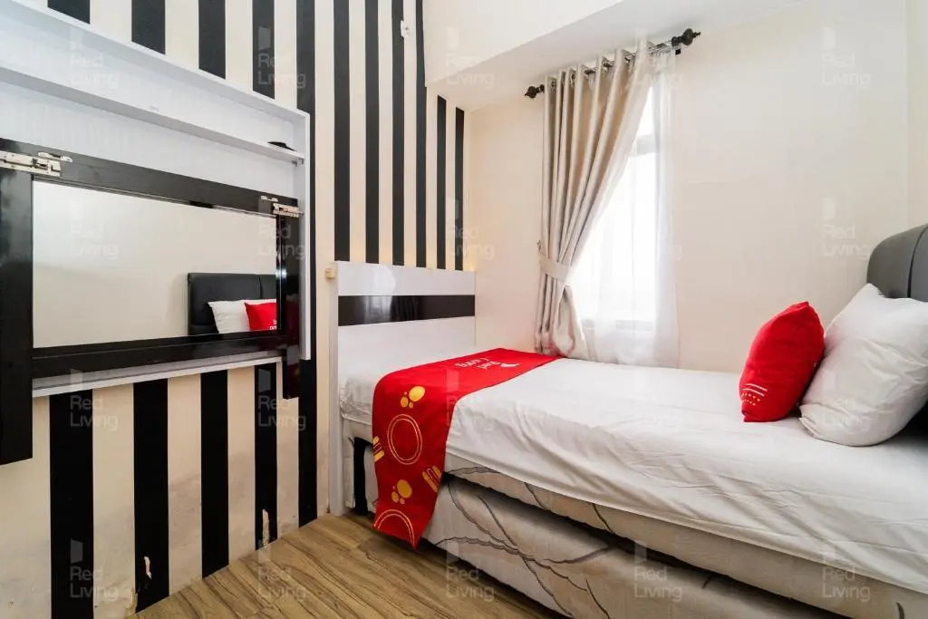 Бандунг: RedLiving Apartemen Tamansari Panoramic - Santuy Agency Lobby P1 9