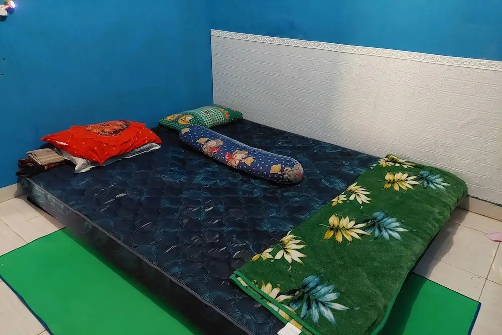 Батуретно: Bu Soem Homestay Syariah