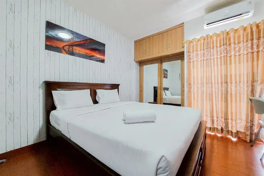 Южный Тангеранг: Good And Clean Studio Room Serpong Greenview Apartment