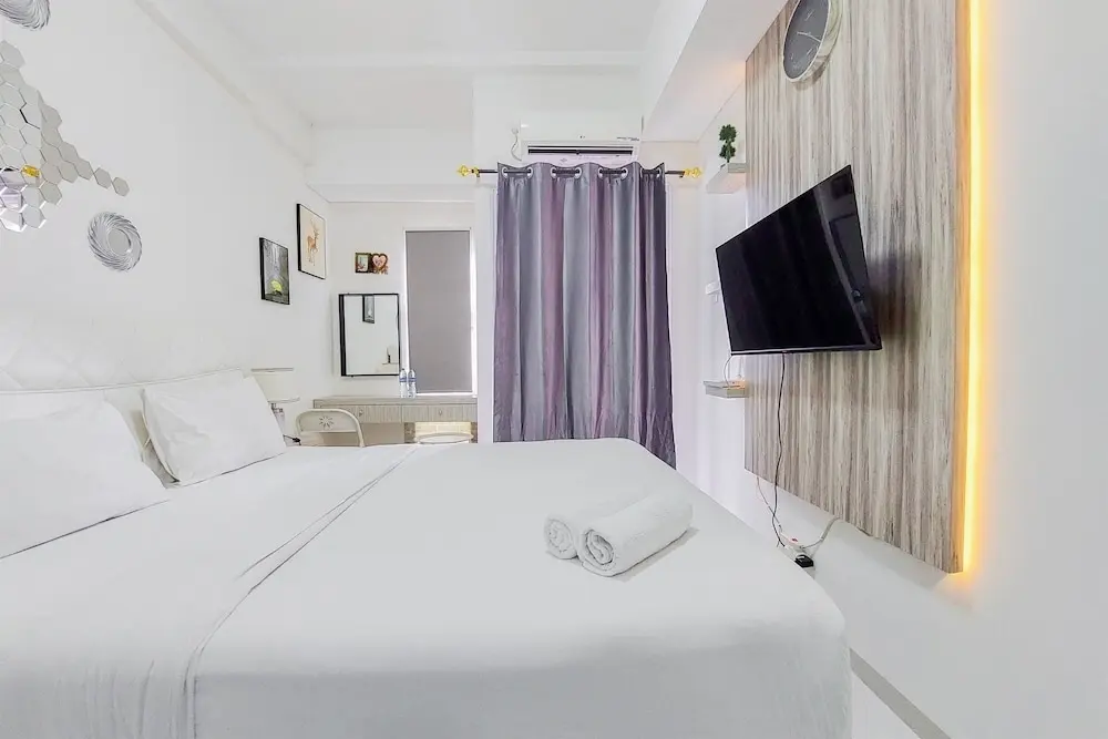 Южный Тангеранг: Comfy Stay Studio At Akasa Pure Living Bsd Apartment