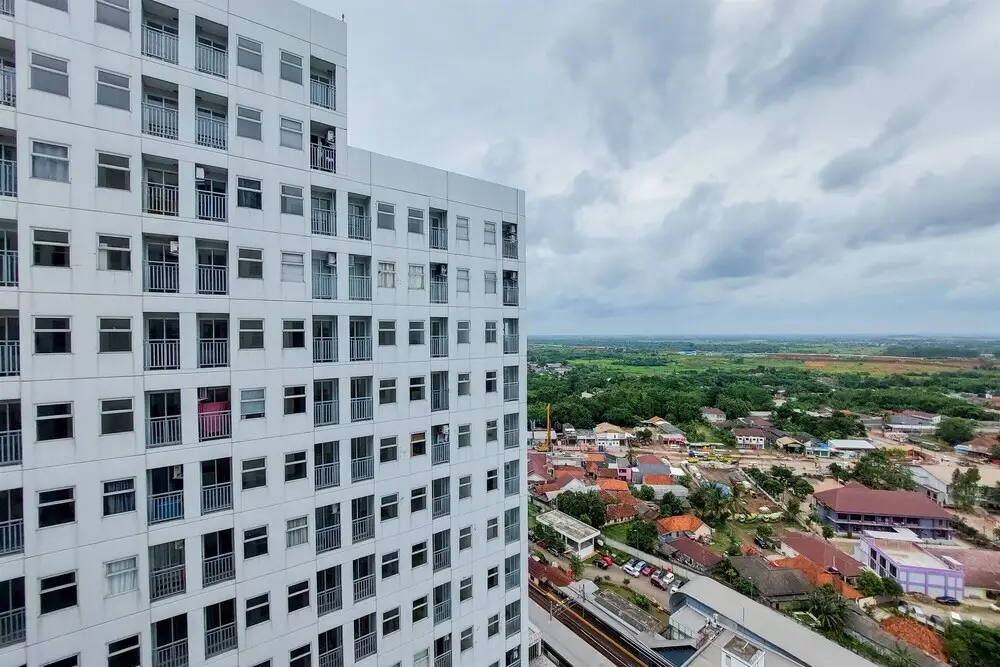 Legok: Strategic Minimalist Studio Apartment At Serpong Garden