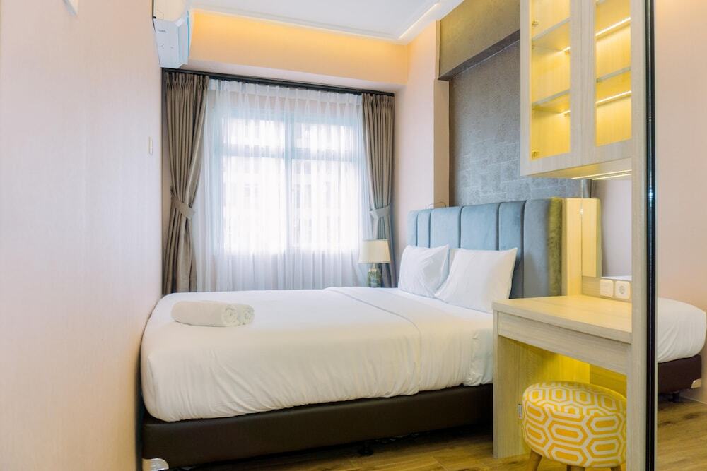 Южный Тангеранг: Modern And Tidy 1Br Serpong Greenview Apartment