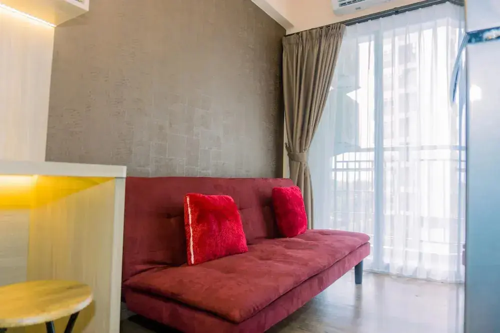 Южный Тангеранг: Modern And Tidy 1Br Serpong Greenview Apartment