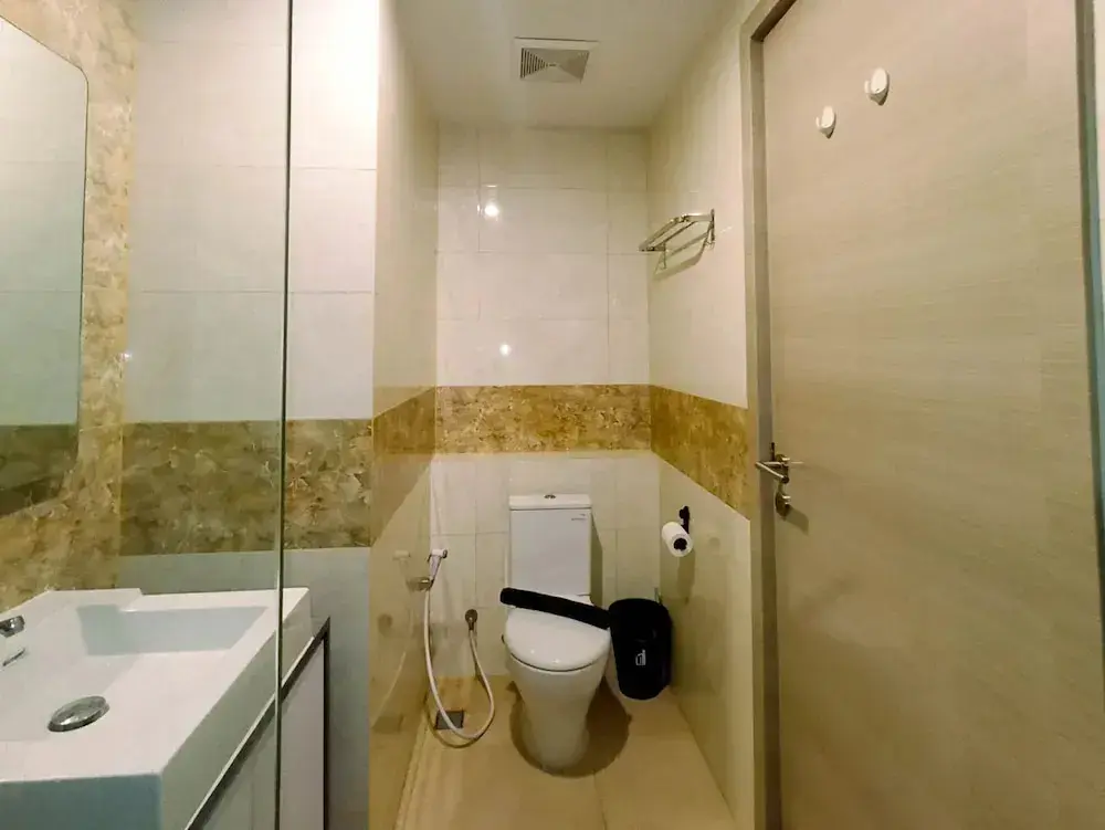 Ngaglik: Cozy Studio Room At Mataram City Apartment