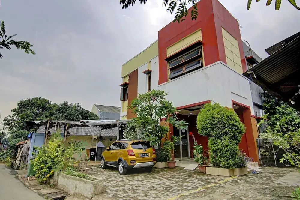 Aliyah Syariah by OYO — фото 1