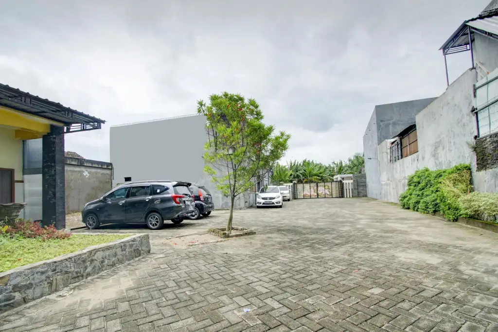 HP Residence Redpartner Near Alun Alun Kediri by Reddoors — фото 1