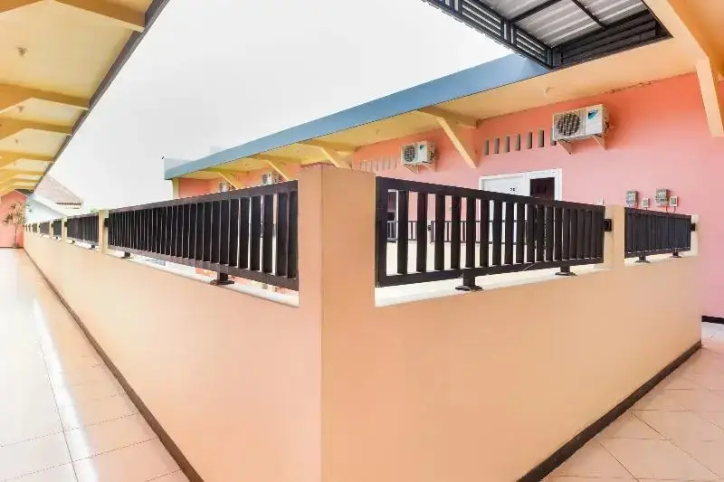 Тубан: Nakula Homestay Syariah by Oyo