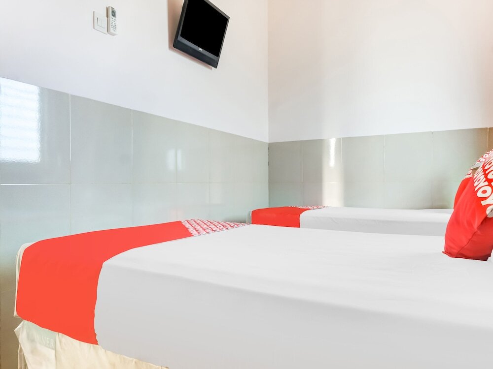 Макассар: Hh Guest House Makassar by OYO