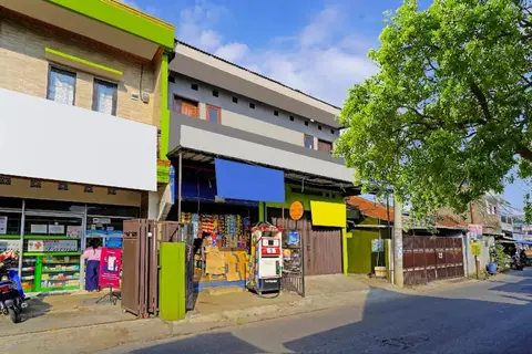 SPOT ON 91221 Pondok Nsn Syariah — фото 1