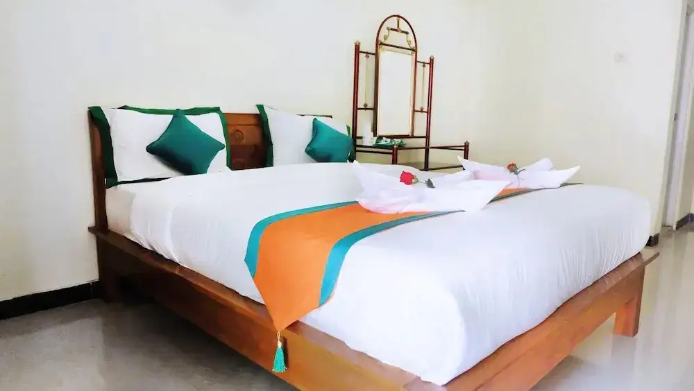 Тегал: Simply Homy Guest House