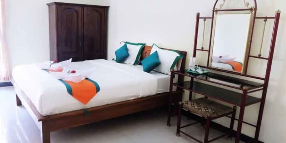 Тегал: Simply Homy Guest House
