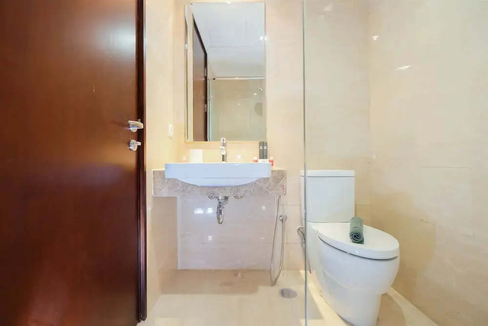 Джакарта: Comfortable Studio at Menteng Park Apartment