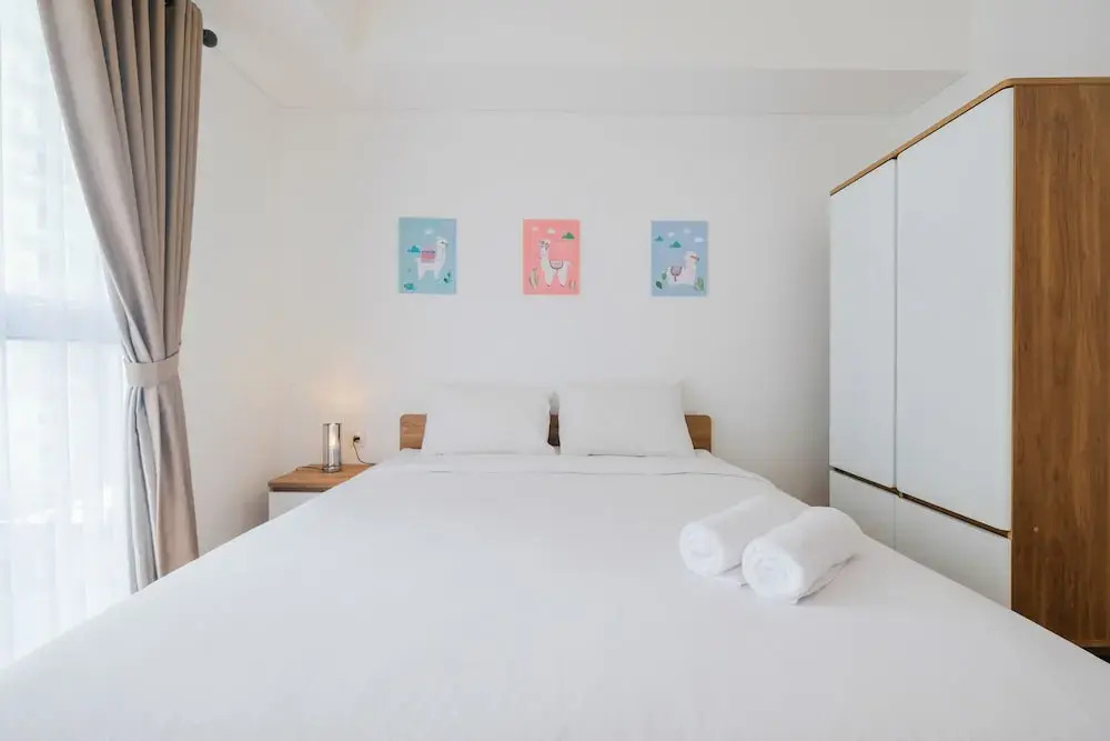 Legok: Simple Furnished Studio Casa De Parco Apartment