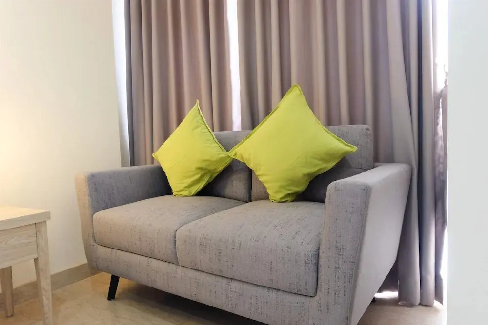 Джакарта: Best Price Studio Menteng Park Apartment