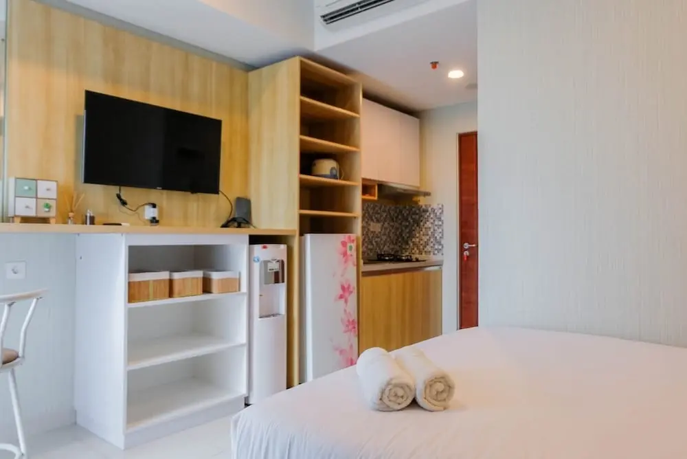 Южный Тангеранг: Elegant And Trendy Studio Roseville Apartment