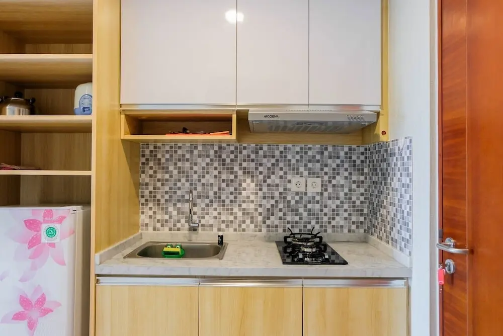 Южный Тангеранг: Elegant And Trendy Studio Roseville Apartment