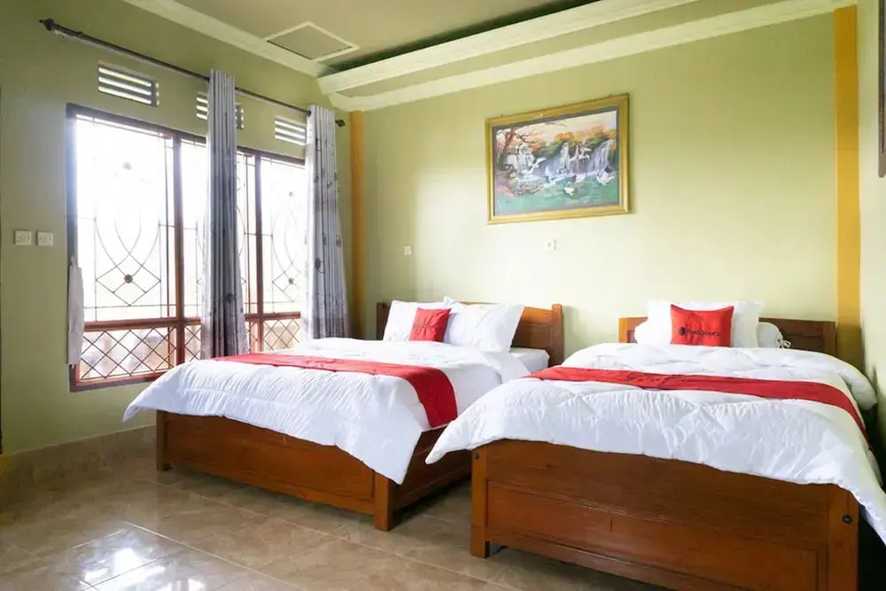 Сенару: RedDoorz near Senaru Rinjani