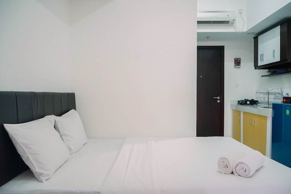 Legok: Fully Furnished and Homey Studio Casa De Parco Apartment