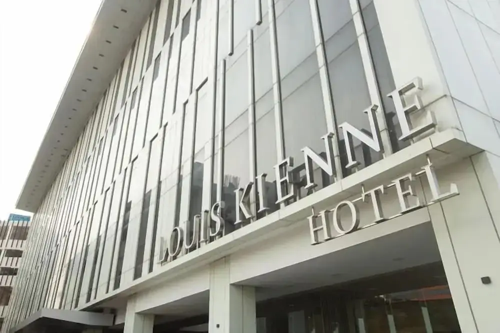 Louis Kienne Cikarang Hotel & Service Apartment — фото 1
