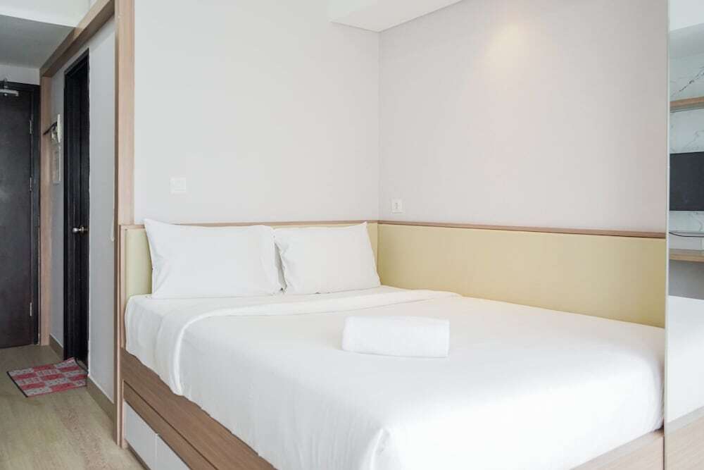 Legok: Homey and Cozy Studio Casa De Parco Apartement