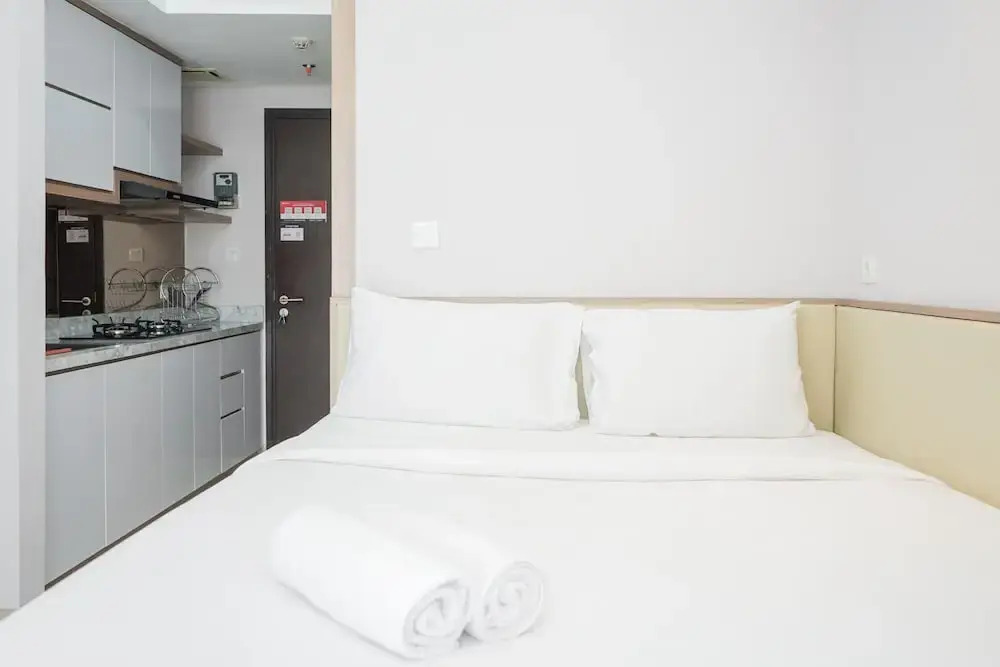Legok: Homey and Cozy Studio Casa De Parco Apartement