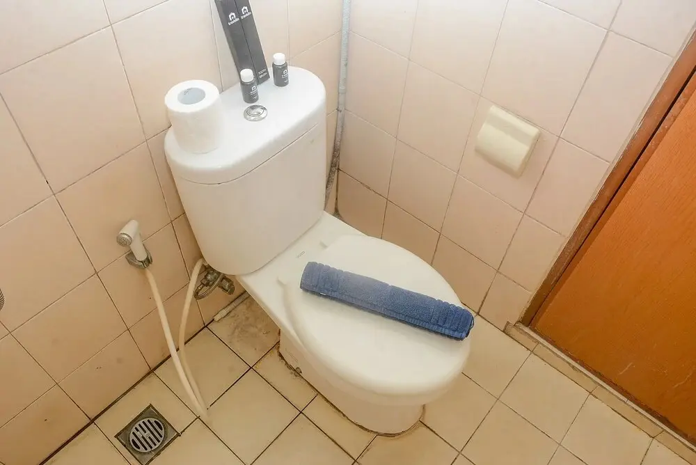 Джакарта: Comfort with City View Studio Tifolia Apartment