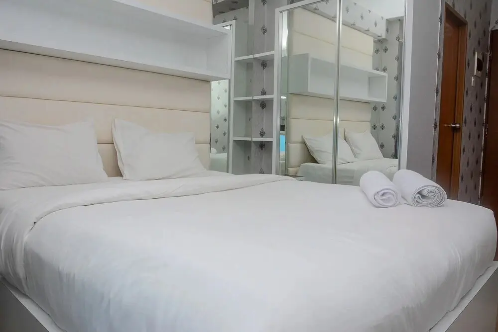 Comfort with City View Studio Tifolia Apartment — фото 1