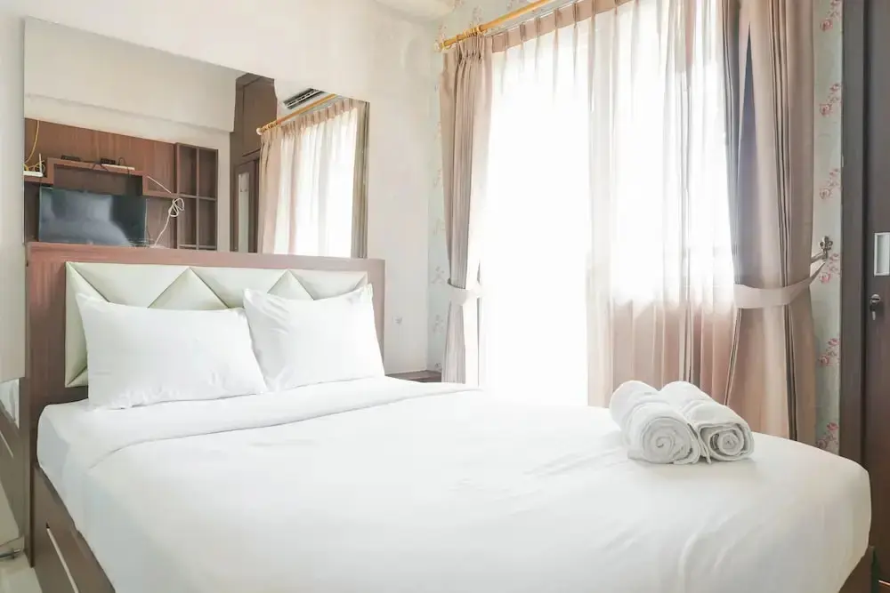 Джакарта: Modern Studio at Green Pramuka City Apartment