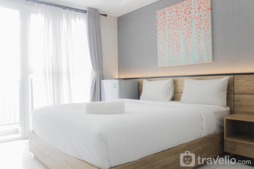 Legok: Best Studio Unit with Pool View Casa De Parco Apartment
