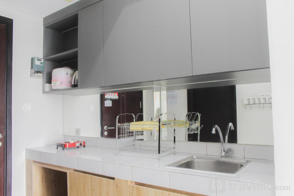 Legok: Best Studio Unit with Pool View Casa De Parco Apartment